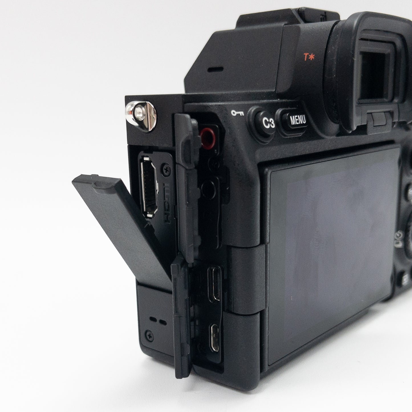 Sony Alpha A7 IV 33MP Mirrorless Camera (3100 Shutter Count) Kit w/ 28-70mm Lens