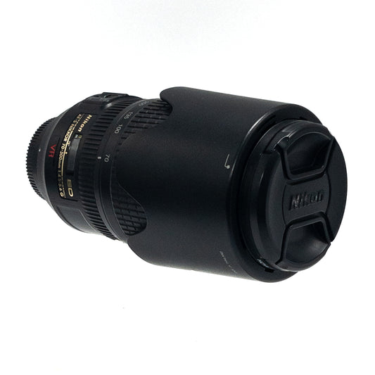 Nikon AF-S NIKKOR 70-300mm f/4-5.6 G ED Camera Lens w/ Caps, Hood, Filter, Bag