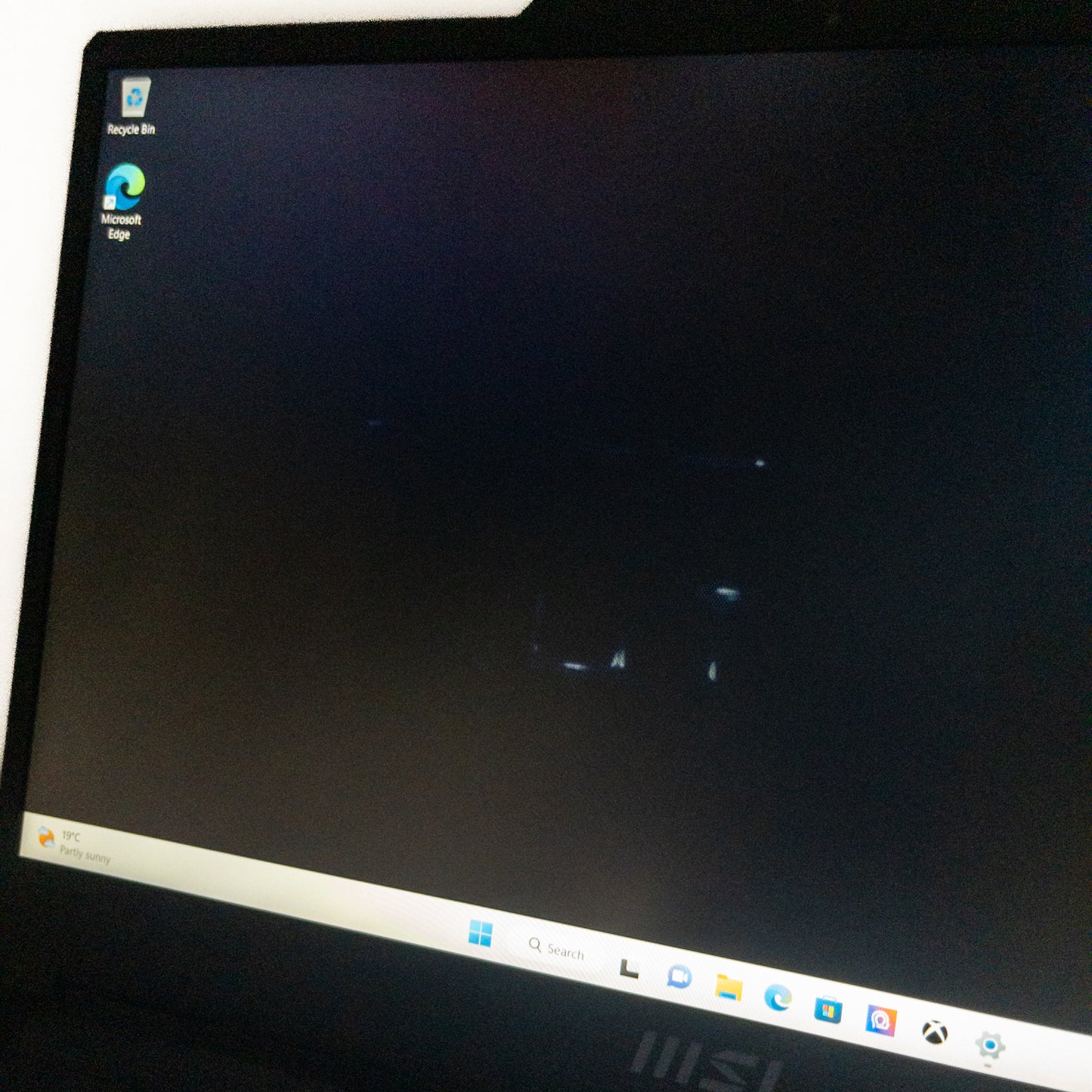 MSI Cyborg 15 A12VF 15.6" i7-12650H 16GB RAM 512GB SSD RTX 4060 Read Screen