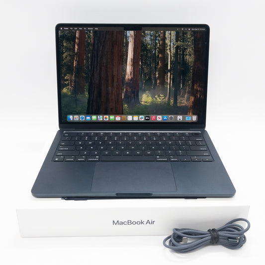 2022 Apple MacBook Air 13.6" M2 8C GPU 3.5GHz 8GB RAM 256GB SSD MLY33LL/A