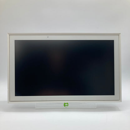 Skylight Calendar 150-CAL 16GB Chipped Frame